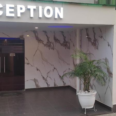 Presken Hotels Alade Avenue Икея Экстерьер фото