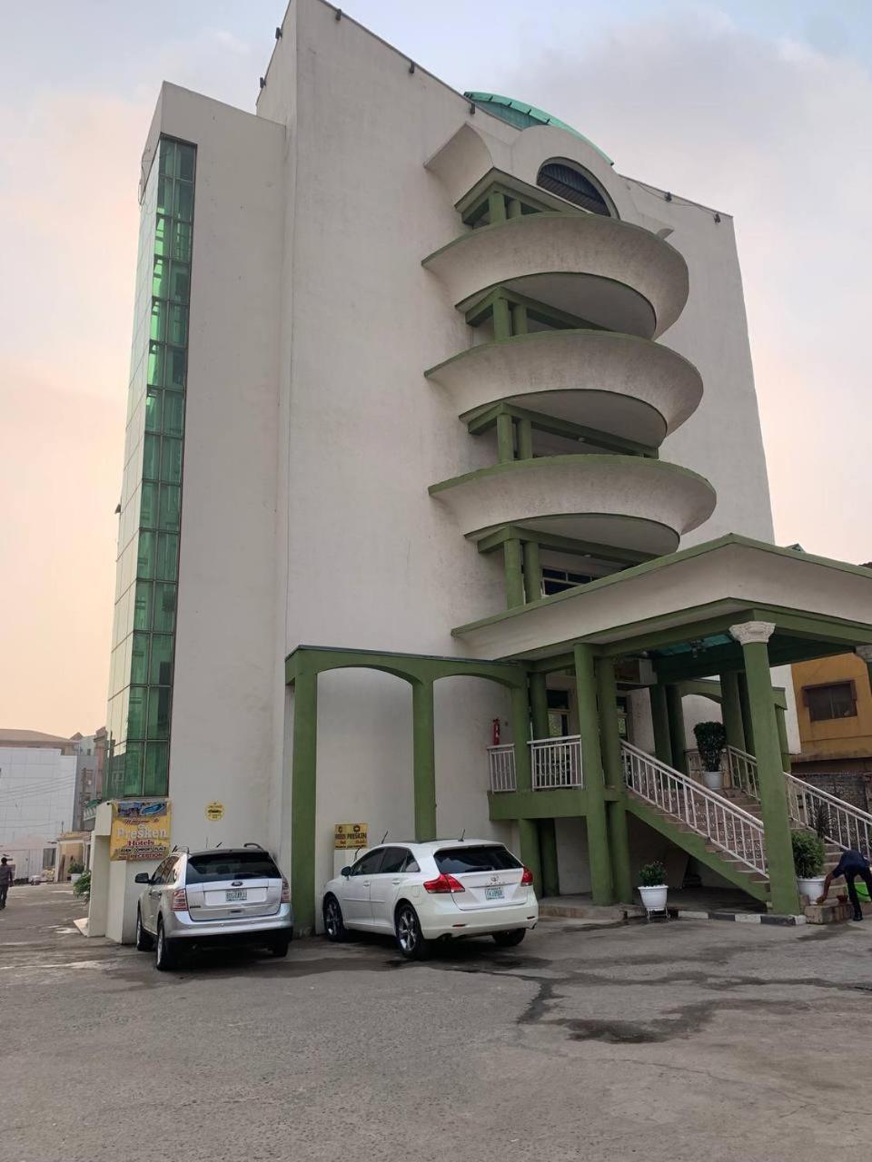 Presken Hotels Alade Avenue Икея Экстерьер фото